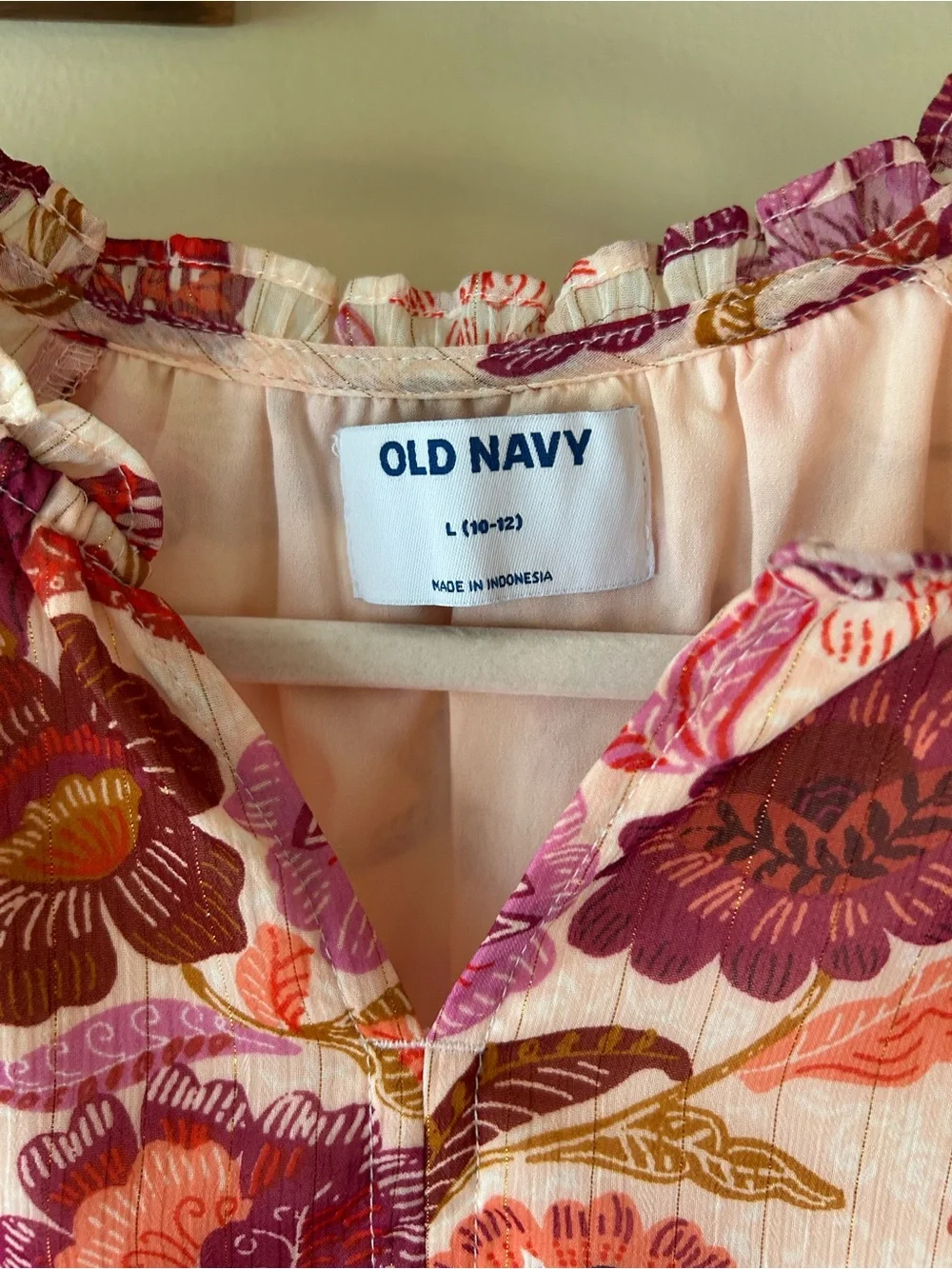 Old Navy Coral and pink floral boho peasant top girls 10-12